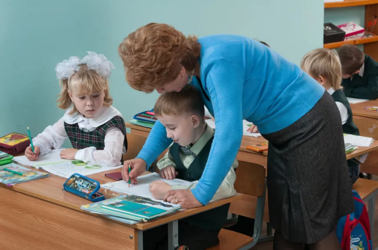 Учитель начальных классов: непростая, но благородная профессия